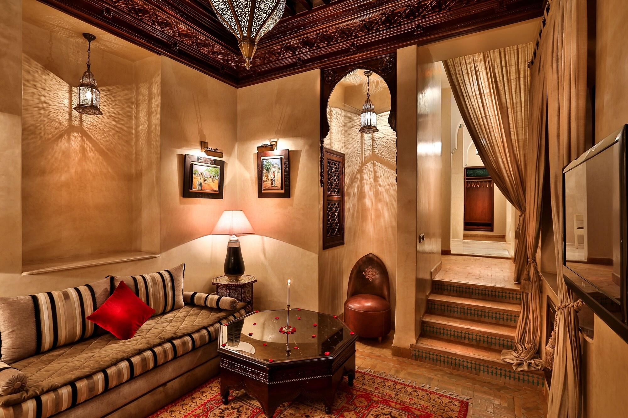 Riad Kniza Marrakesh Ngoại thất bức ảnh Interior of a Moroccan house