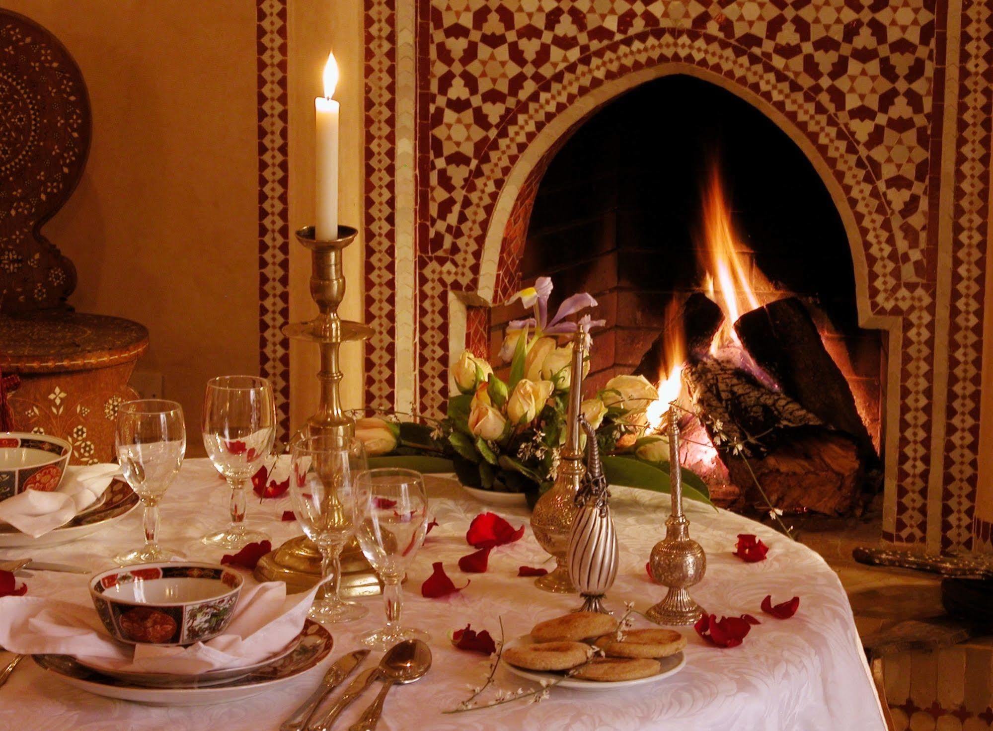 Riad Kniza Marrakesh Ngoại thất bức ảnh A Moroccan fireplace